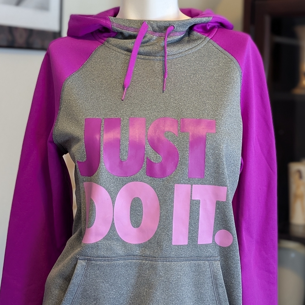 Nike Therma-Fit Classic Hoodie